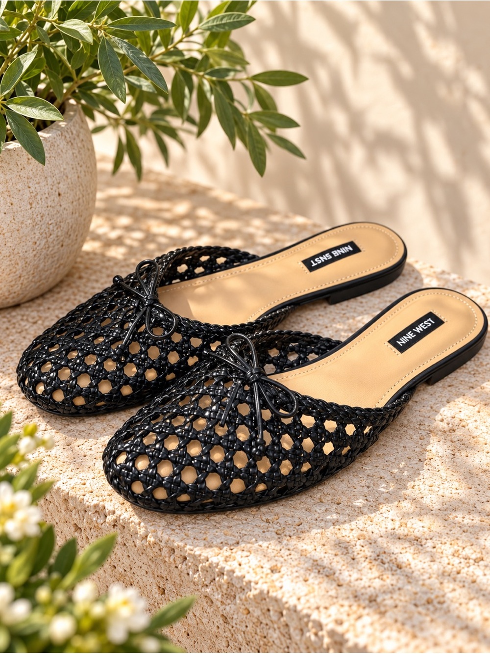 Nine West Lolah Black Woven Mule Flats Slip On Women’s Size 7.5 old money